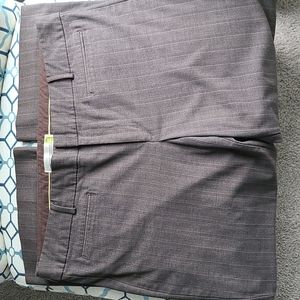 Old Navy Brown/Maroon pin stripe plus size short pant